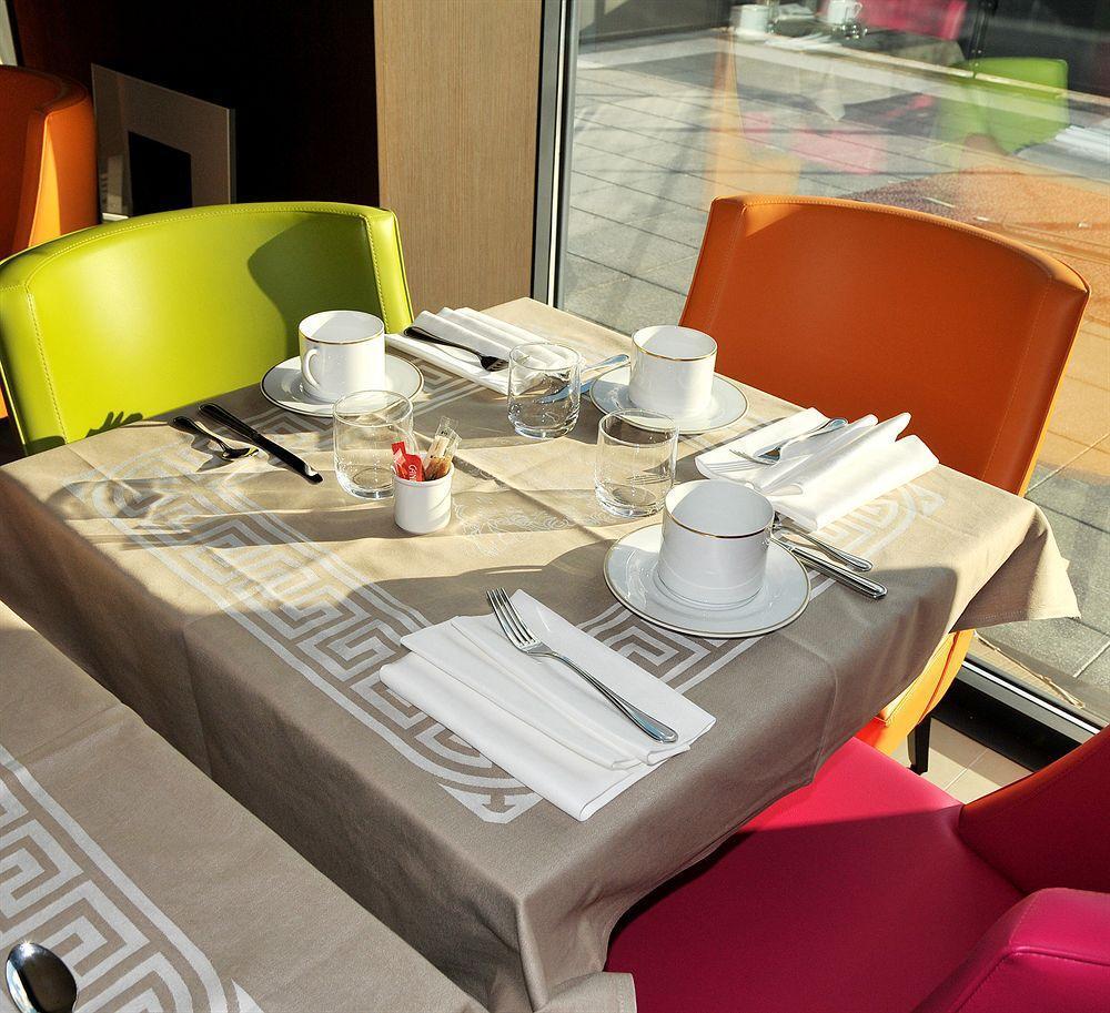 B&B Hotel Colmar Liberte 4 Etoiles Ngoại thất bức ảnh